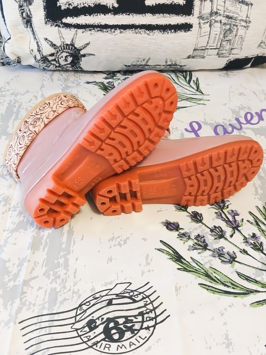 Жіночі гумові чоботи