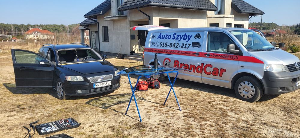 GWARANCJA>Mobilna wymiana szyb samochodowych i maszyn. Konkurencyjne c