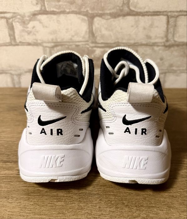 Оригінальні жіночі кросівки Nike Air Heights white, 38-38,5 р,24-24,5