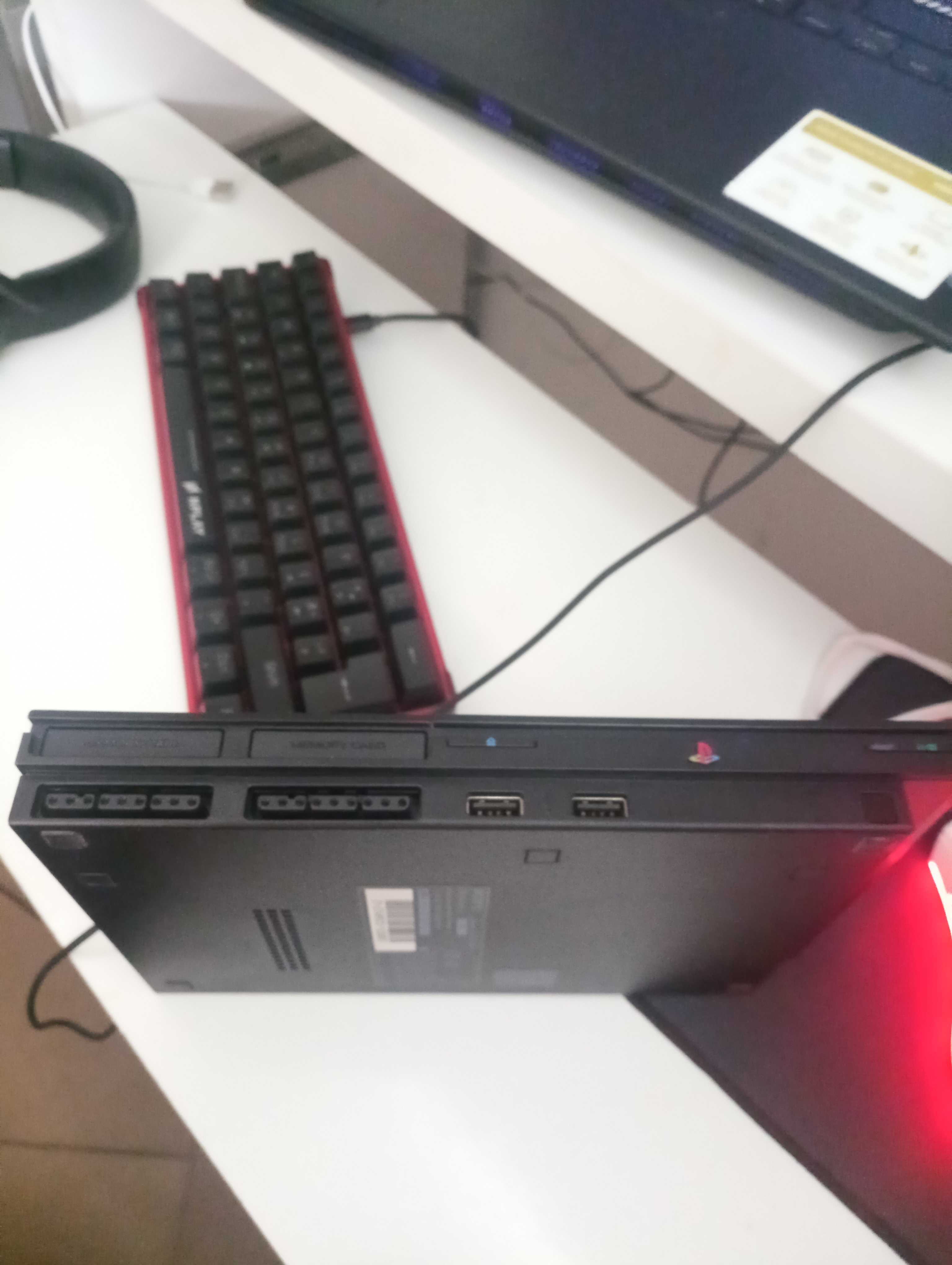 PlayStation 2 (nova com 7 jogos)