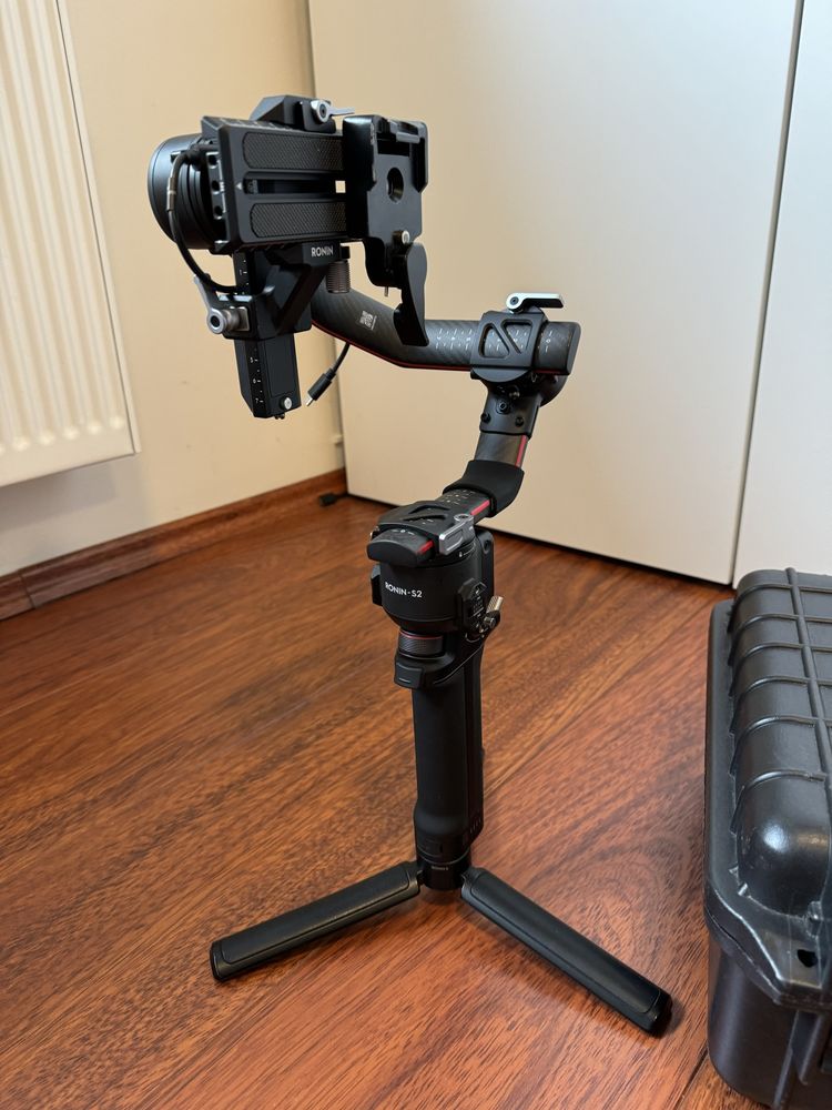 DJI Ronin RS2 + walizka + dual handle + vertical camera mount