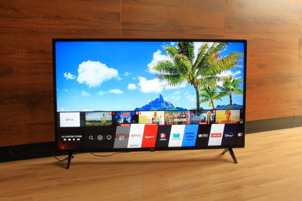 LG TV 43" cale Smart / WiFi / Netflix Disney+ HBO Max / Bluetooth