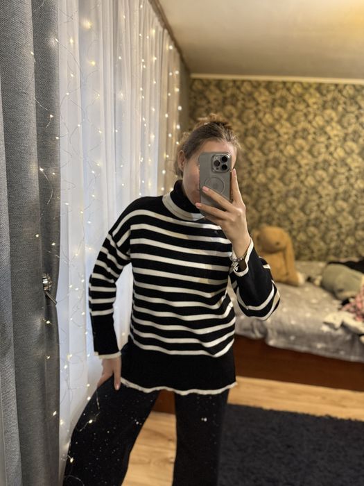 Светр в полоску , подовжений