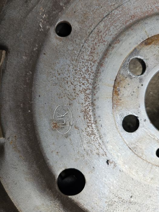 KOŁO Dwumasowe  4150,531,91 Audi VW Skoda 1.6 TDI DSG