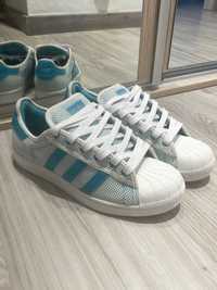 Adidas superstar