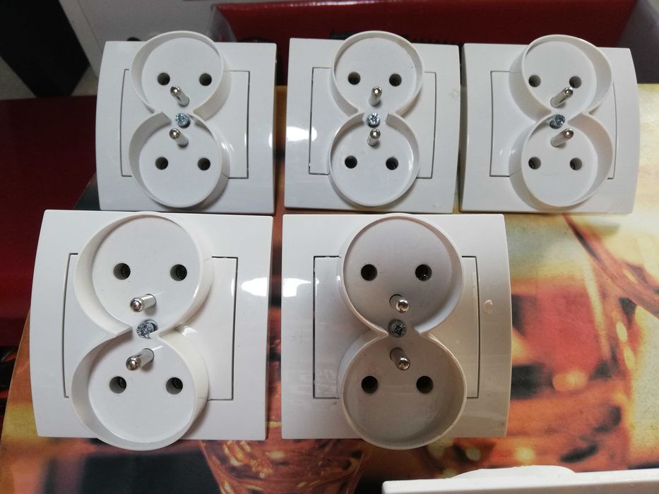 7 gniazdek elektrycznych Kanlux
