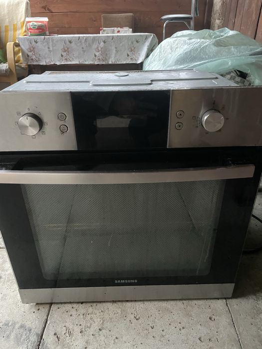 Piekarnik Samsung  bf1n4t123 - uszkodzony