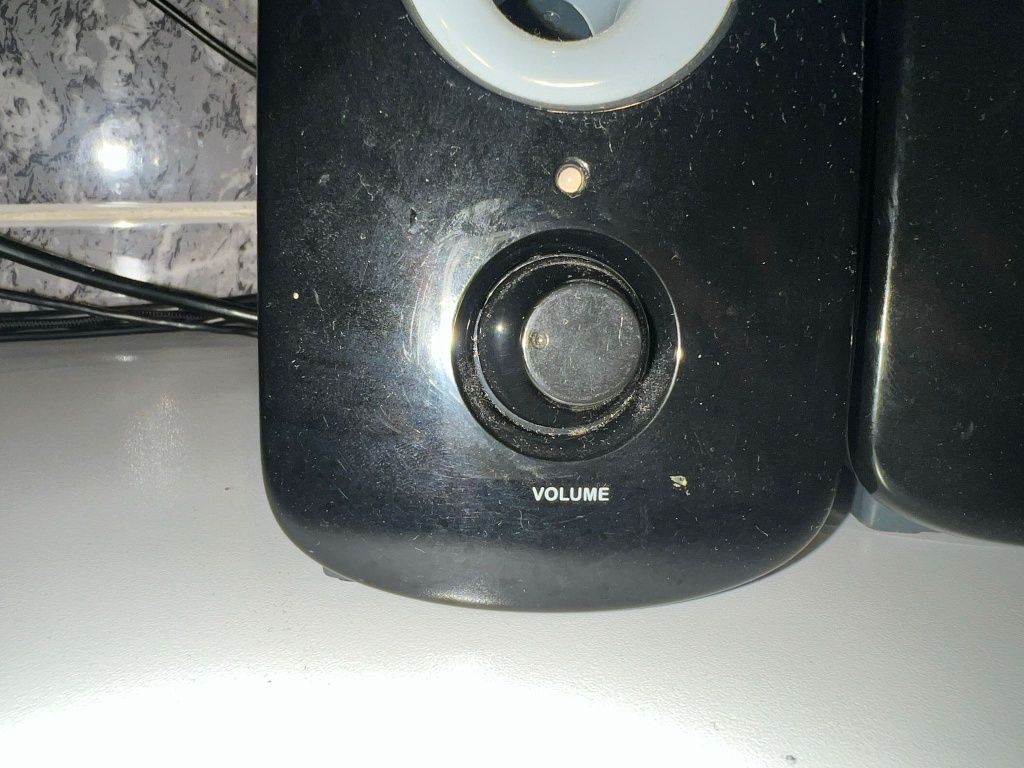Colunas logitech