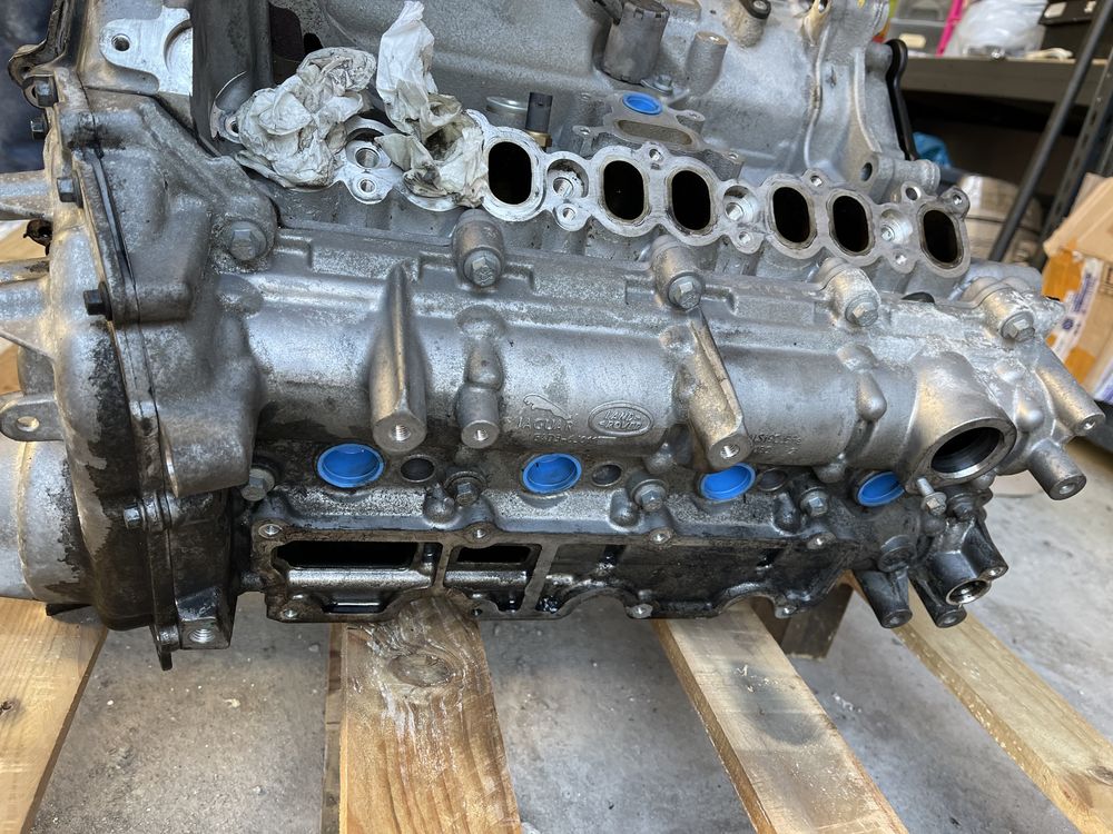 Motor Range Rover