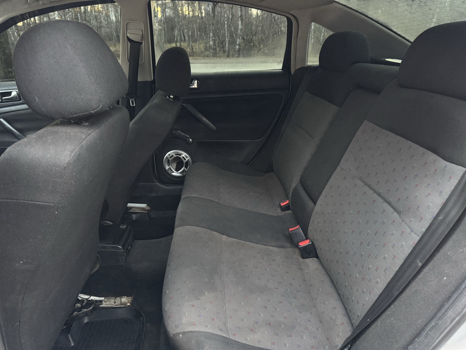 Volkswagen Passat B5 1.8 газ/бензин