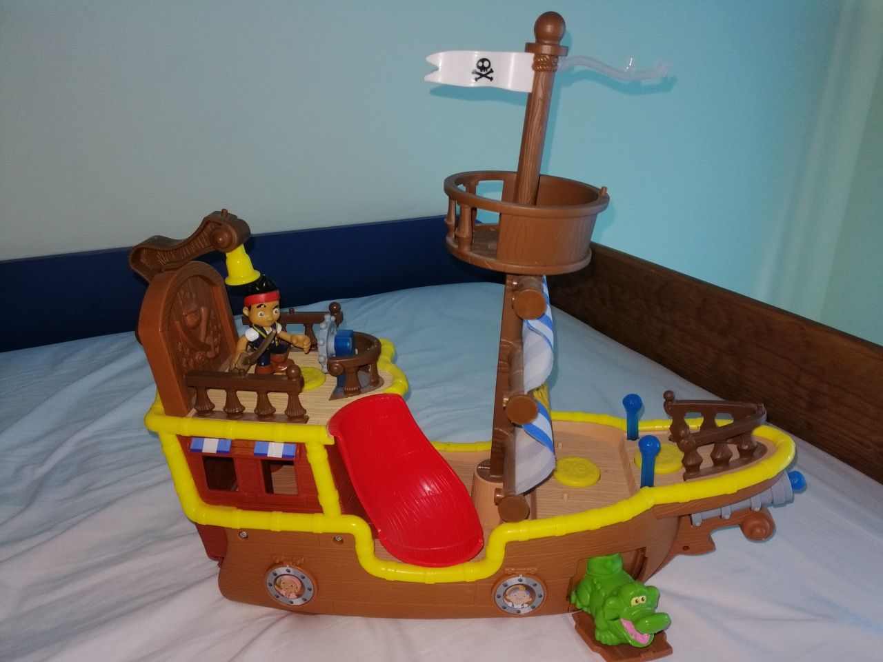 Barco Pirata Jake