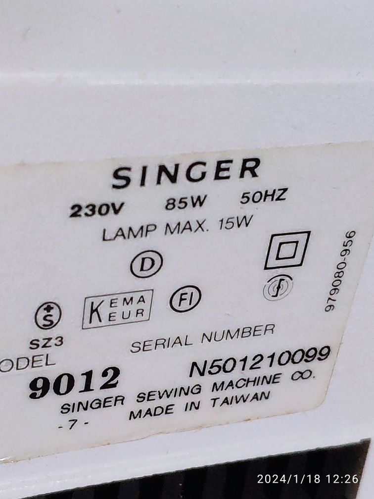 Máquina de costura Elétrica Singer