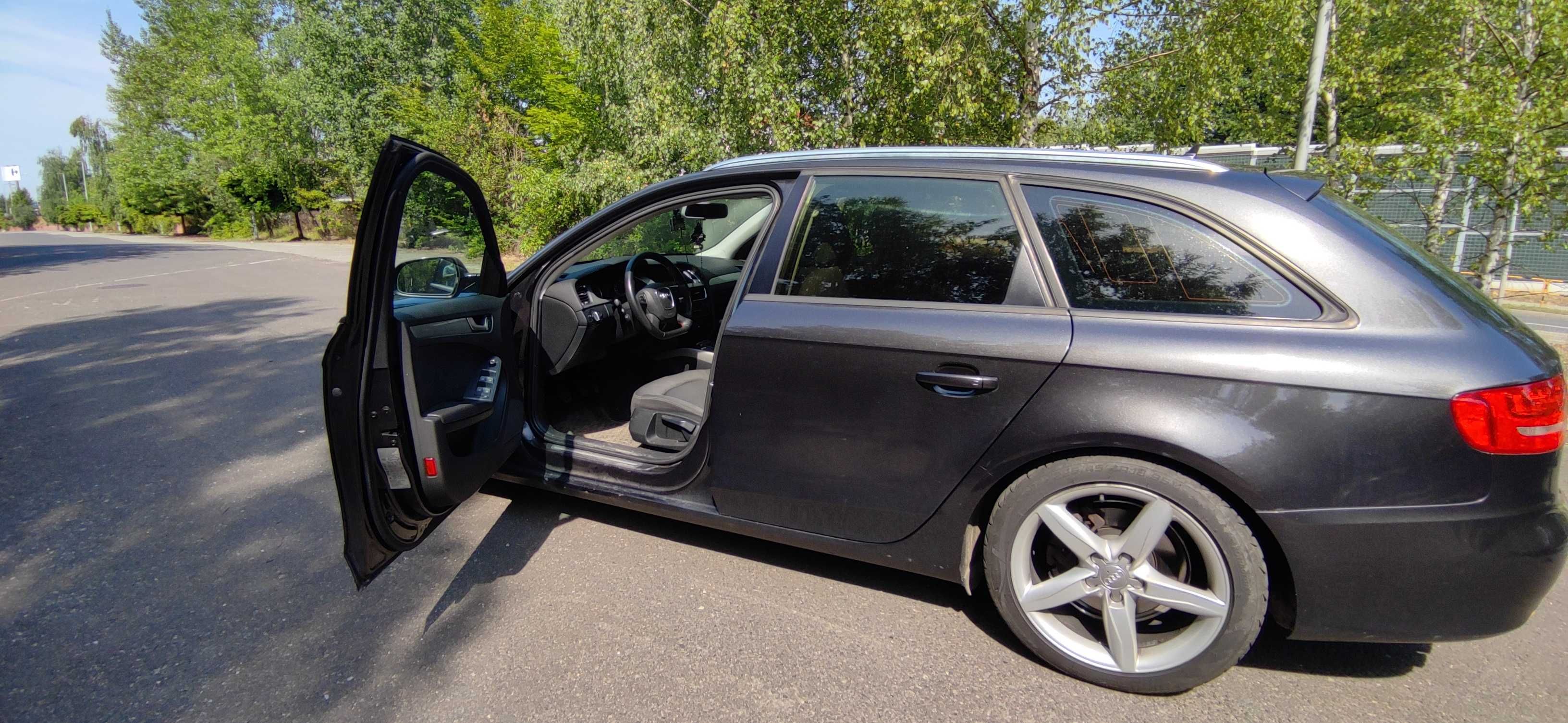 Audi A4 B8 2.0 TDI Avant 2010- wymieniony rozrząd