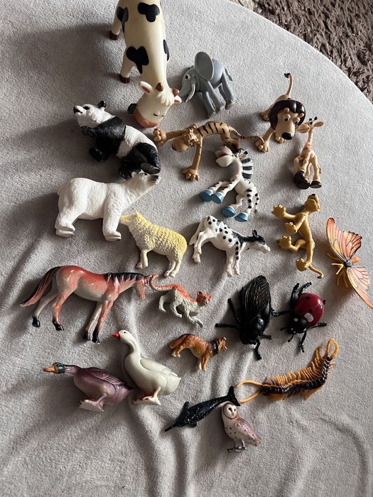 ЦІНА ЗА ВСЕ, фігурки тварин, комахи