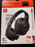 Sluchawki JBL 770NC