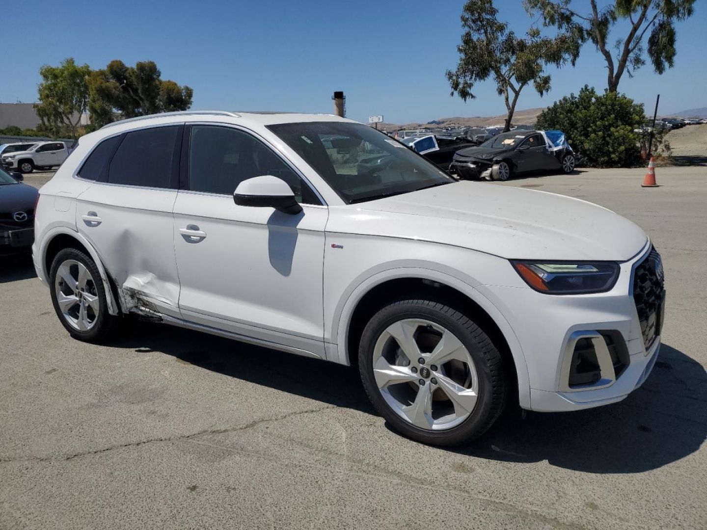 Audi Q5 Premium Plus 45 2025 2.0l