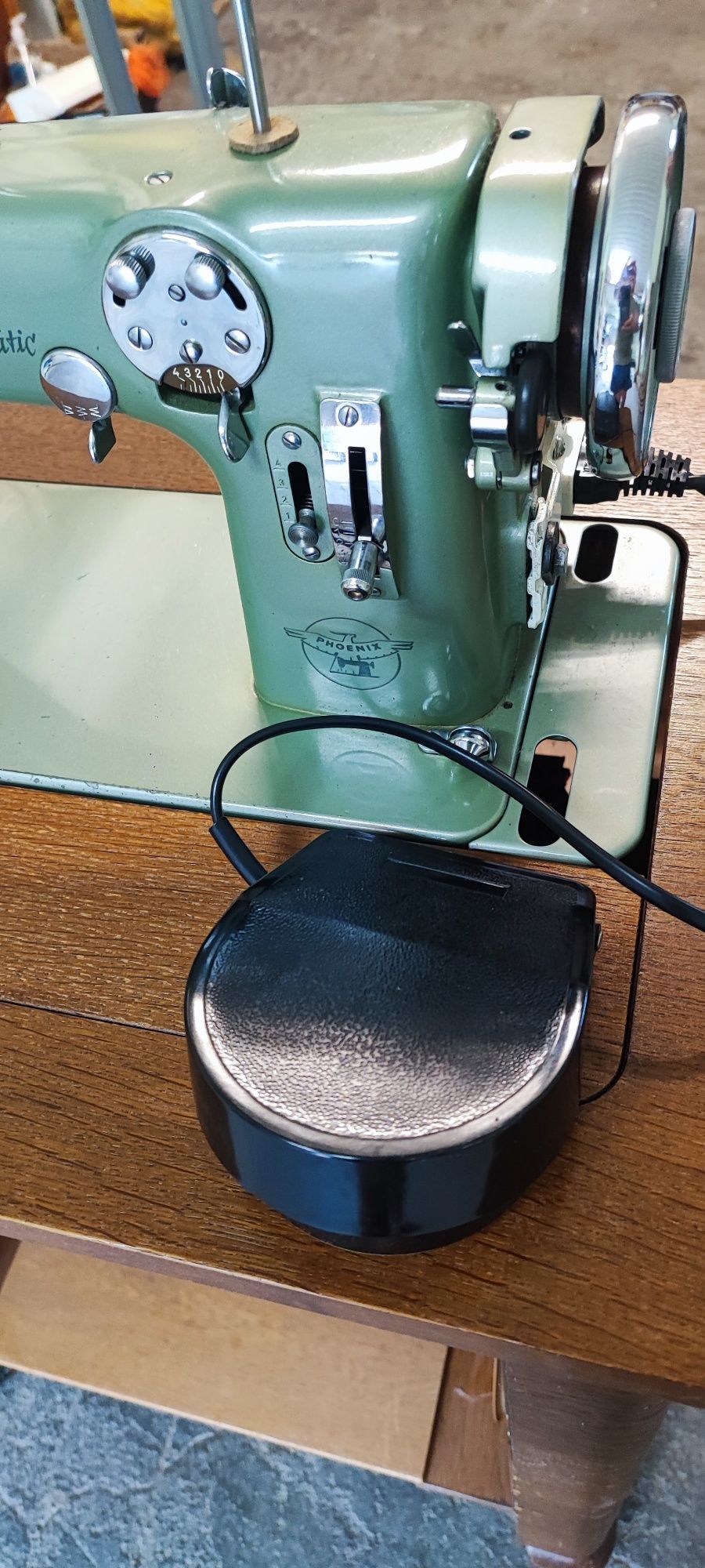Maszyna do szycia Phoenix Automatic