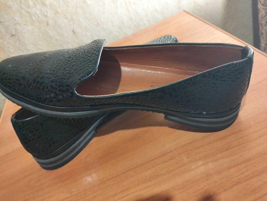 Шкіряні балетки нові