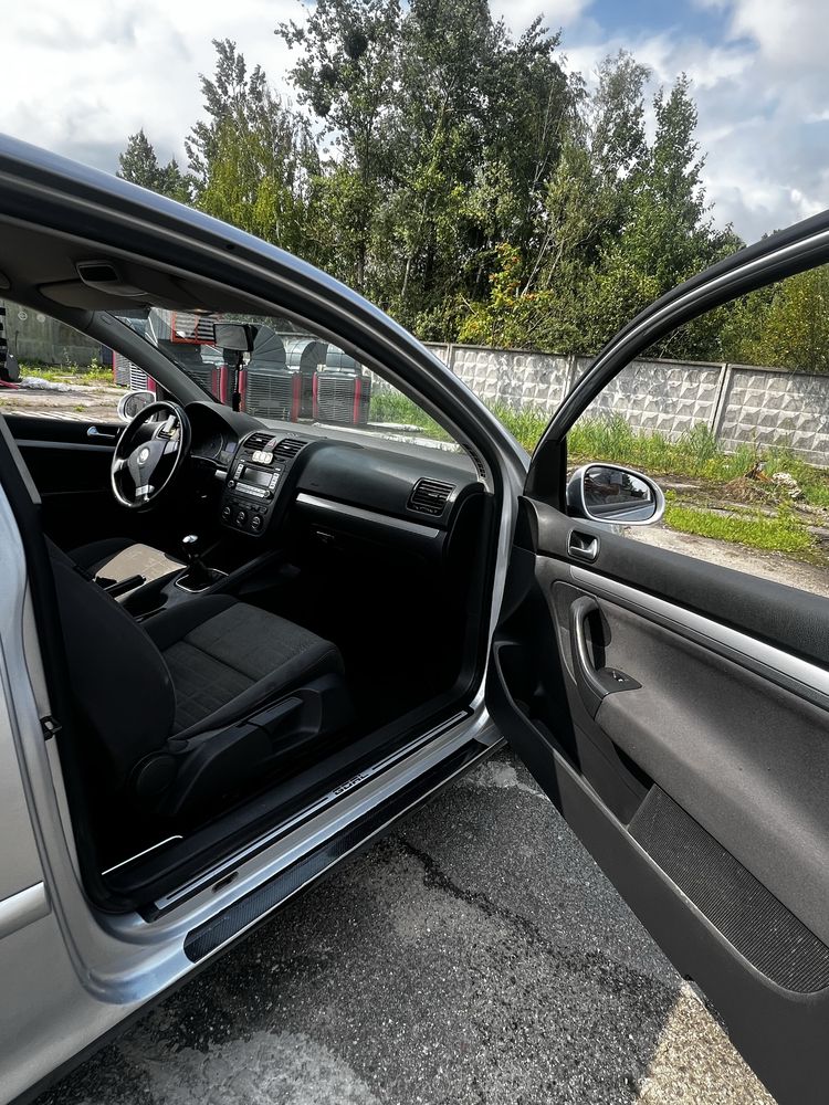 Volkswagen Golf 5