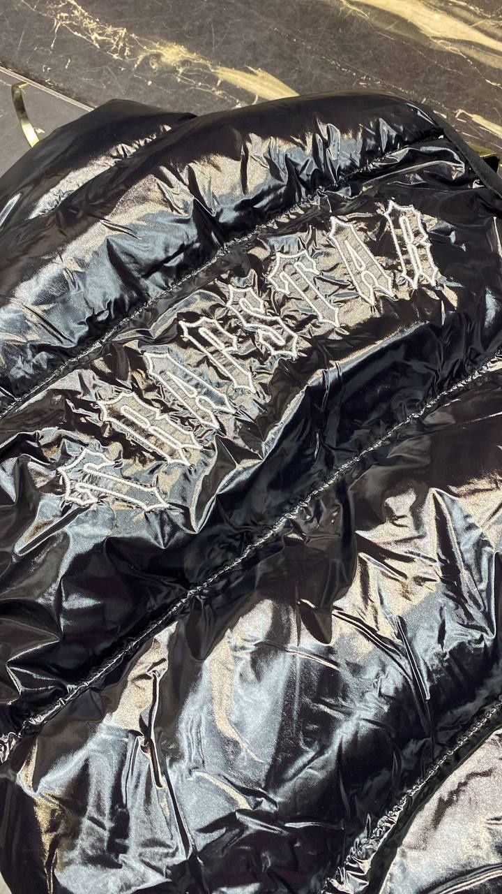 Nowa kamizelka  Trapstar  rozmiar  S-XXL