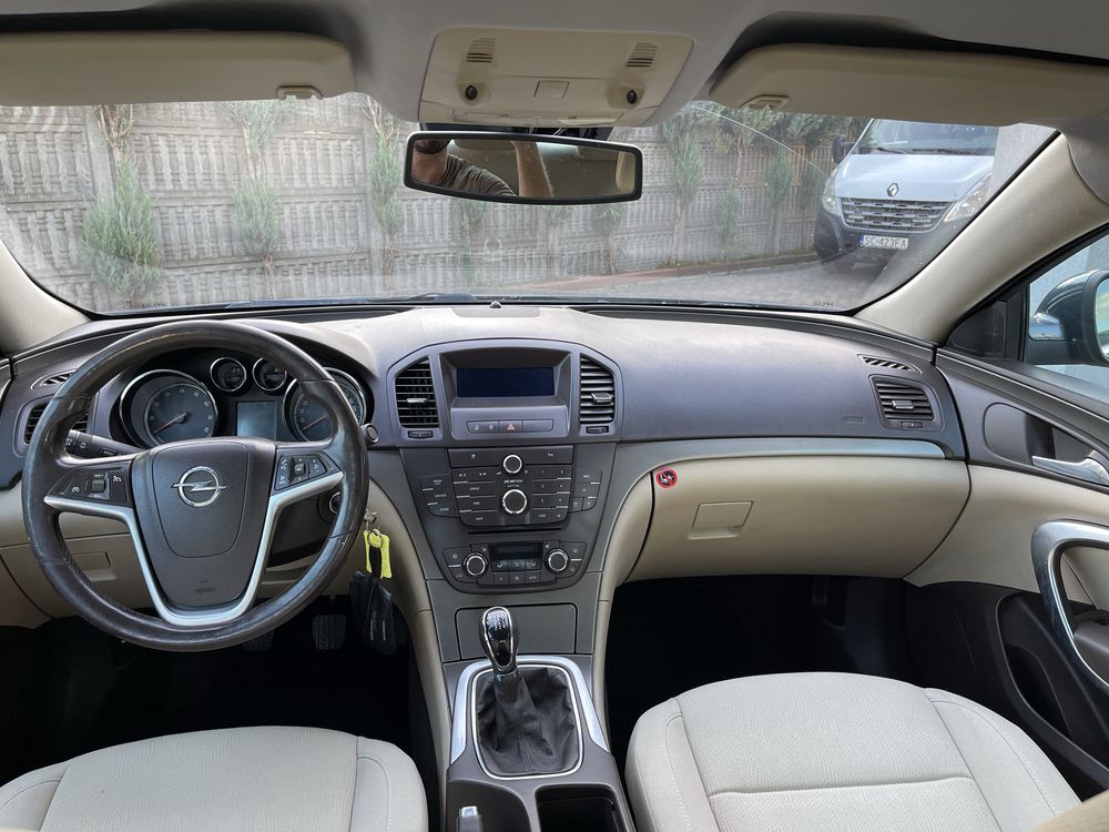Opel Insignia 1.8 Benzyna Klima Alu Czujnik Park Bez RDZY