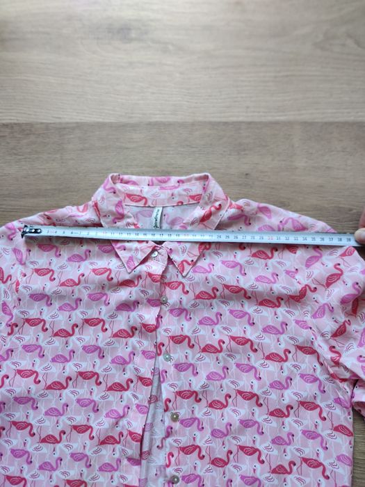 Camisa estampada flamingo / Stradivarius