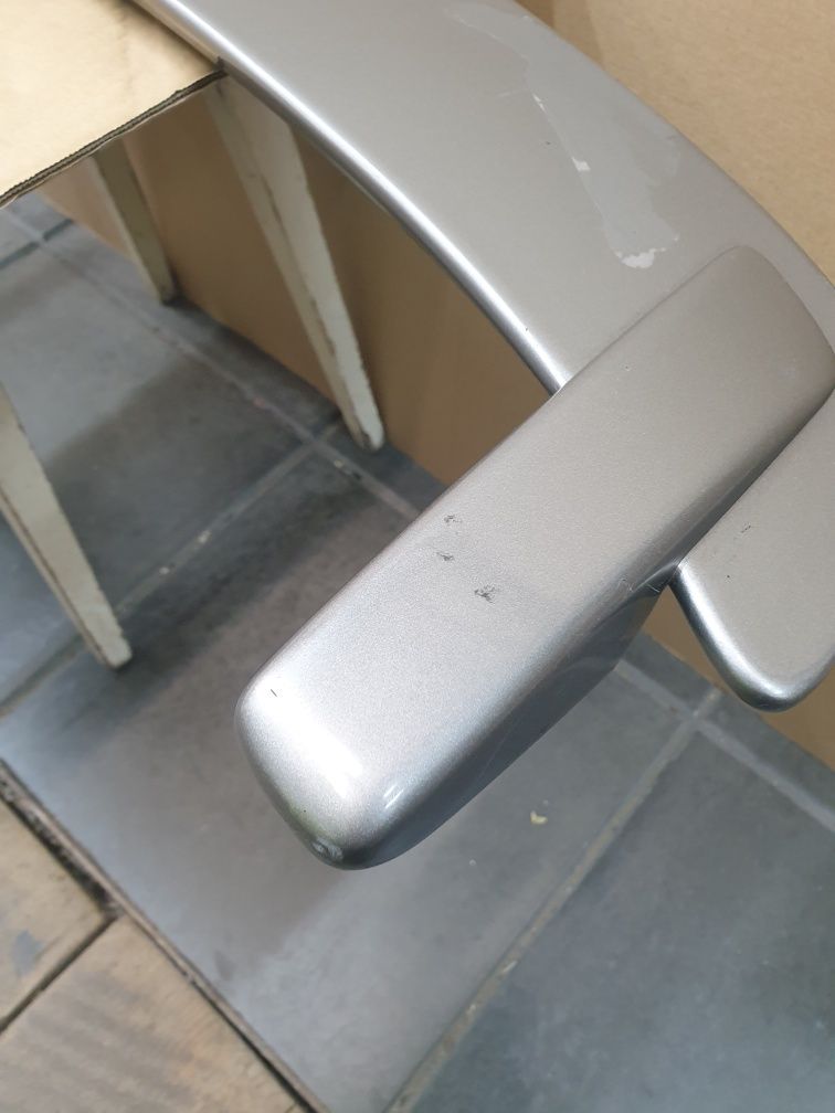 lotka spoiler saab 95  brak nr lakieru ORYGINALNA 2001 rok NR 2