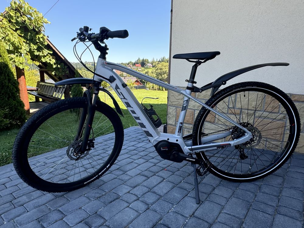 Rower elektryczny Scott Sub e ride 10  mały przebieg