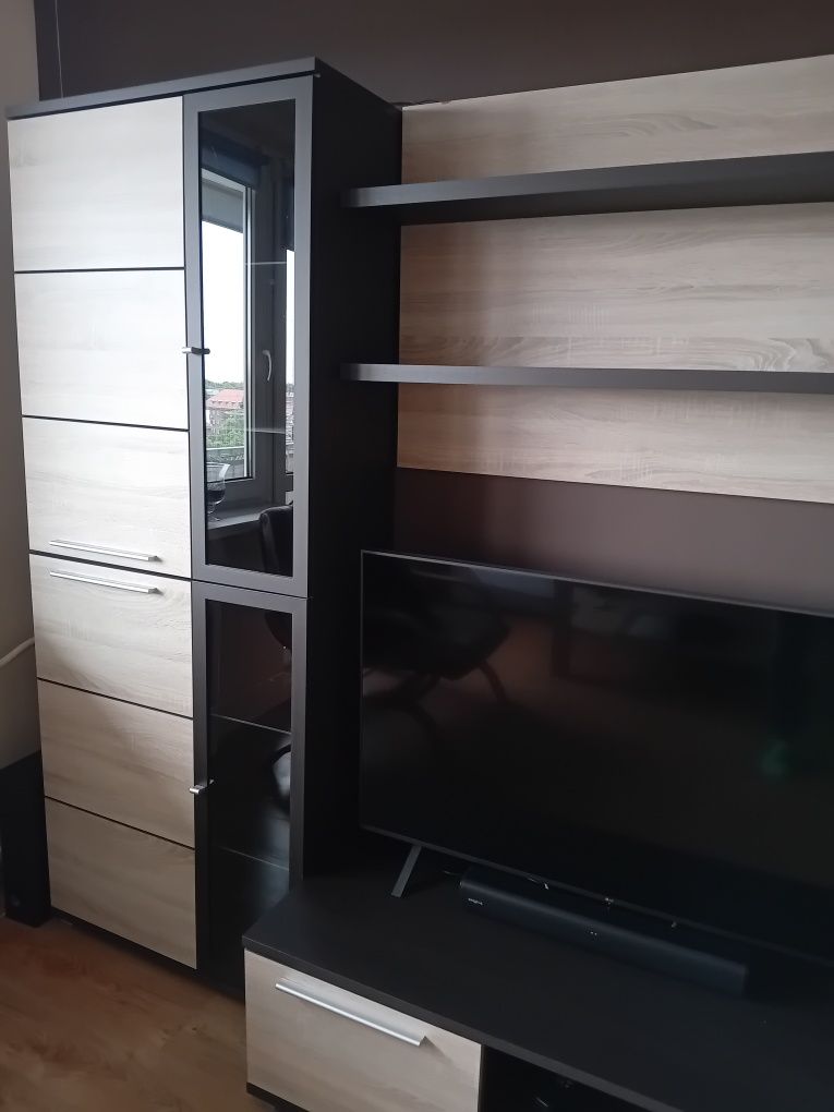 Komplet mebli do salonu Agata meble Szafka rtv szafa półki