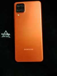 Продам телефон Samsung  a12