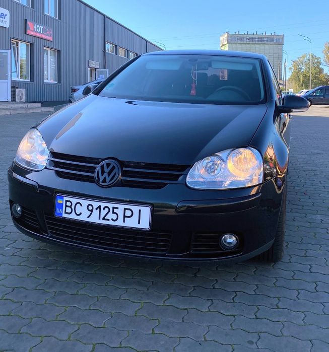 Volkswagen Golf V