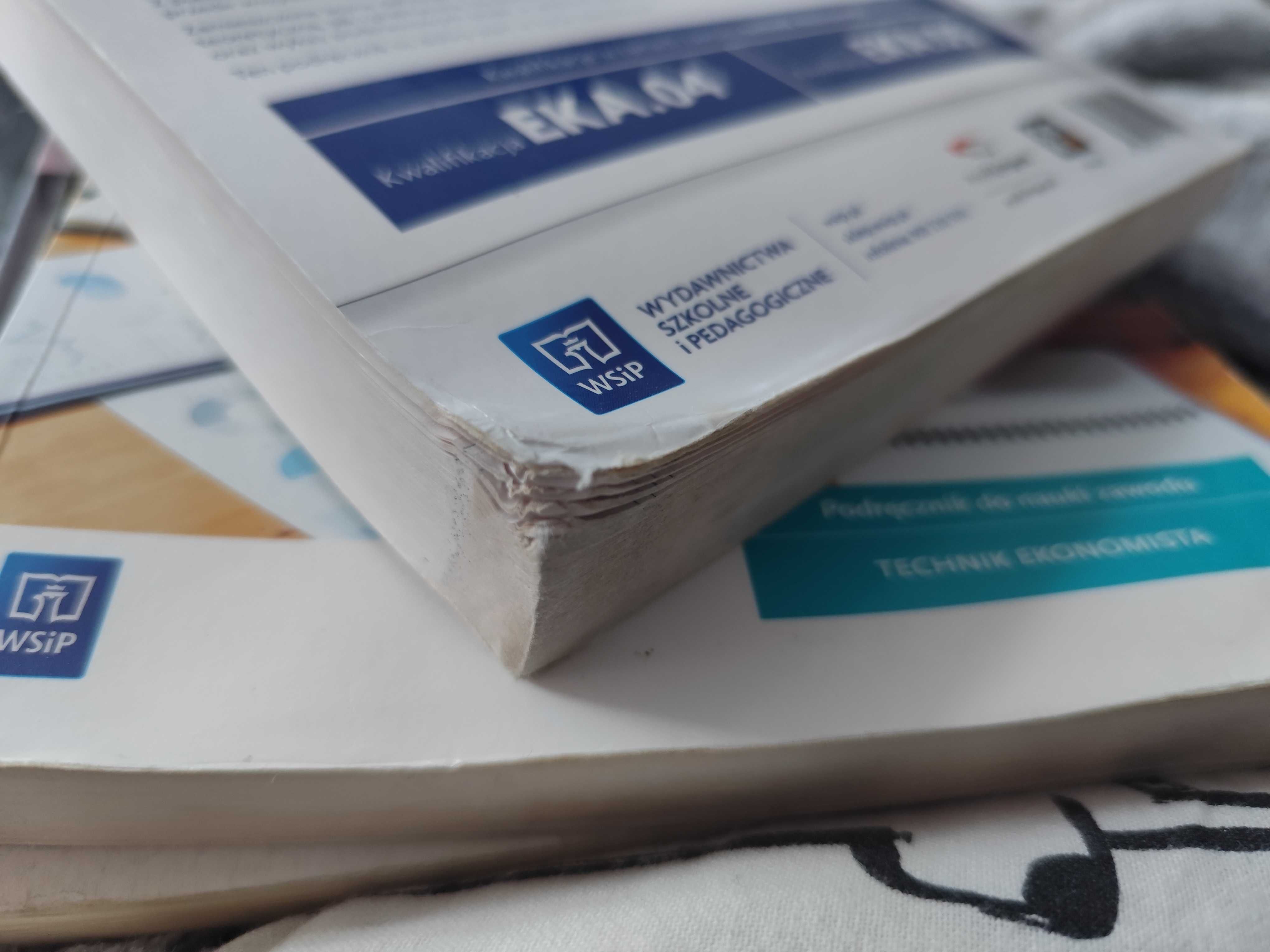 Prowadzenie dokumentacji w jednostce organizacyjnej. EKA.04 cz. 1 i 2