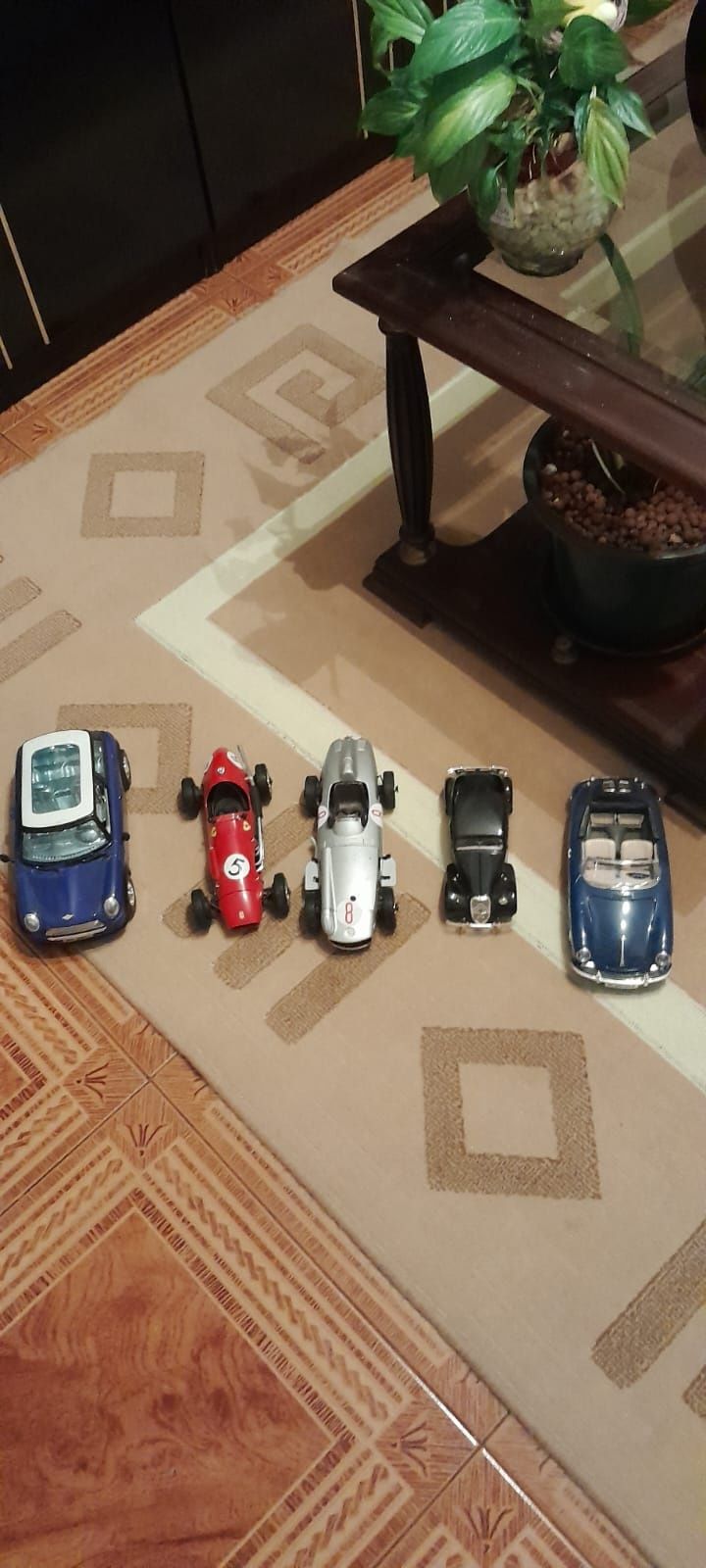 Vendo carros clássicos de coleção