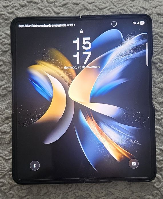 Samsung Z Fold 4