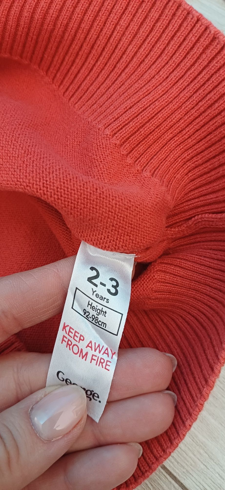 Bluzka czerwony sweter z długim rękawem George rozm 92/98cm