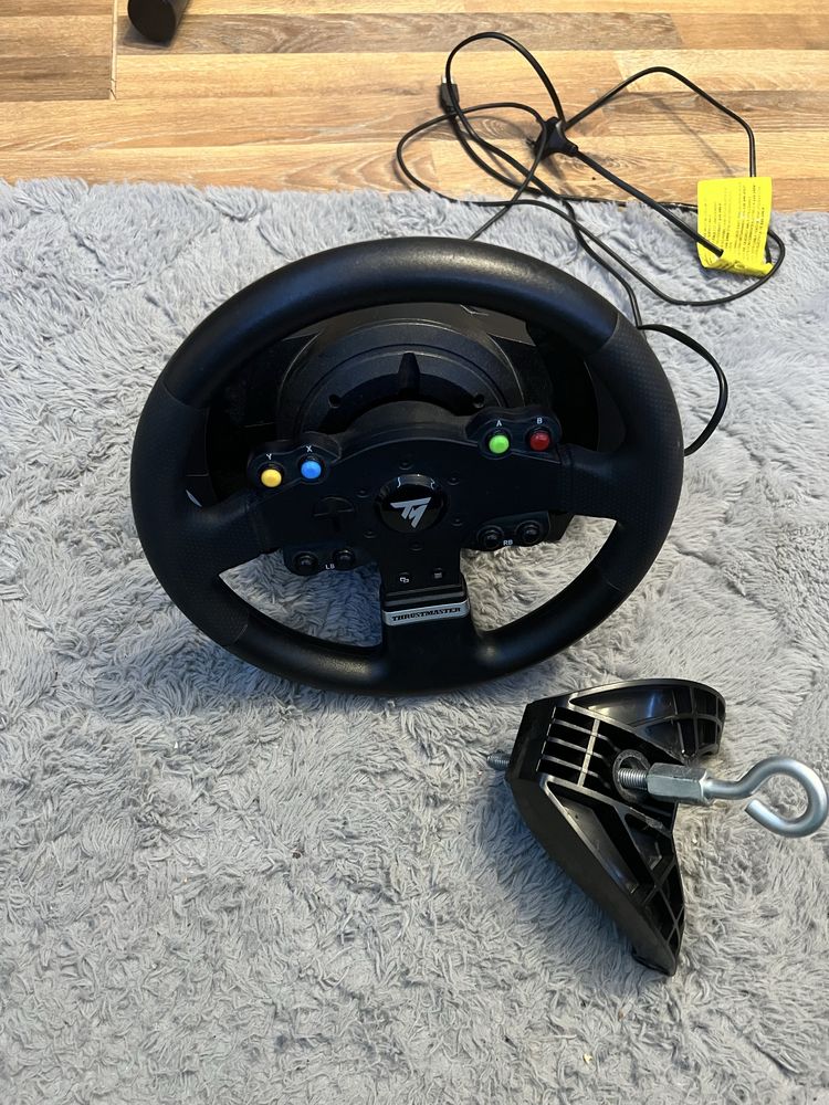 Kierownica Thrustmaster T150 Xbox/pc + skrzynia biegów TH8S