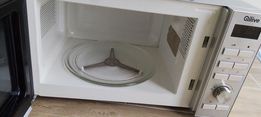 Kuchenka mikrofalowa Qilive