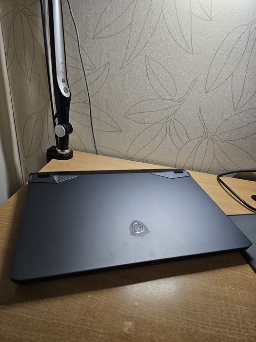 Msi Leopard GP76 ug11 (core i7-11800H, rtx3070, 64gb ram, 280hz)