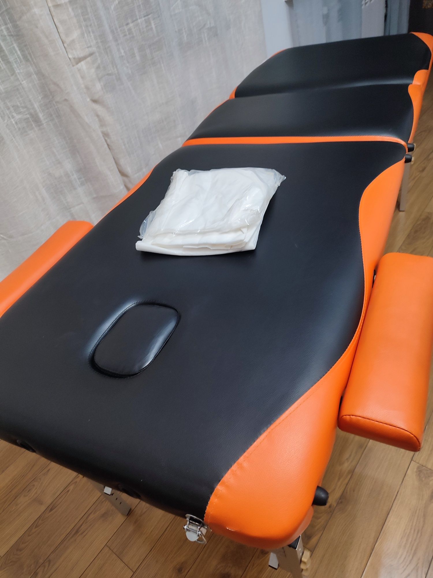 Stół, łóżko do masażu 3-segmentowe aluminiowe dwukolorowe Czarno Pomar