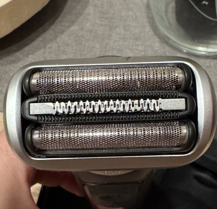 Braun Series 7 Golarka elektryczna dla mężczyzn golenie na mokro i suc