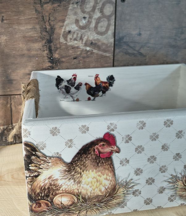 Skrzynka drewniana kury decoupage