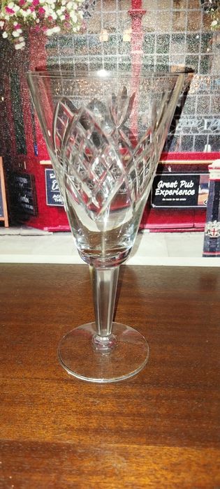 Copos e outros de cristal