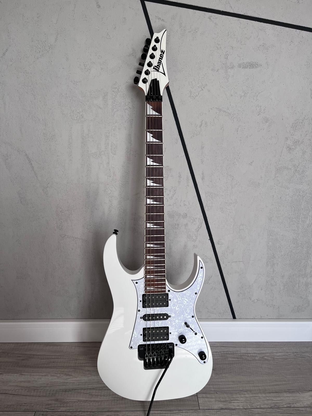 Ibanez RG 350 DXZ WH