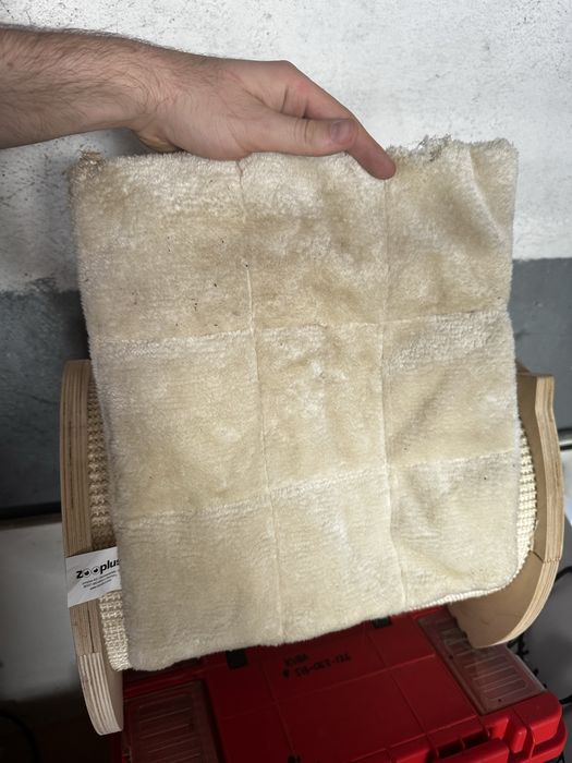 Drapak dla kota, kocyk gratis