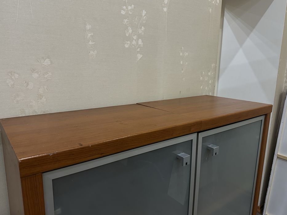 Шкаф , тумбочки