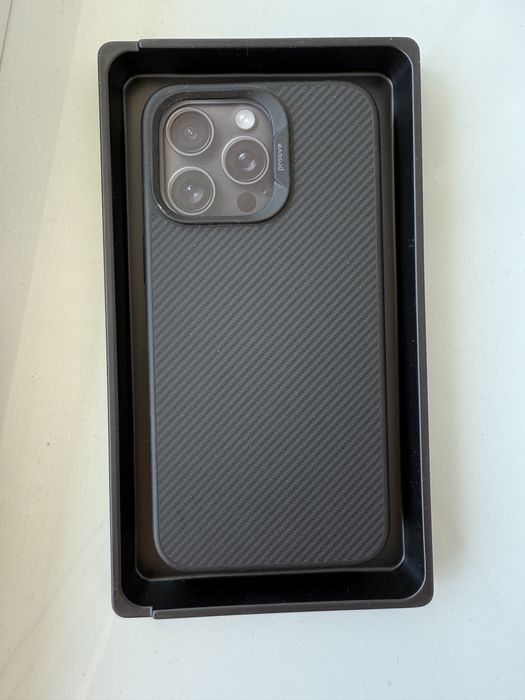 Чехол iphone 15 pro max срочно