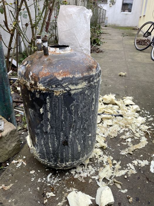 Металевий бак з болера на буржуйку