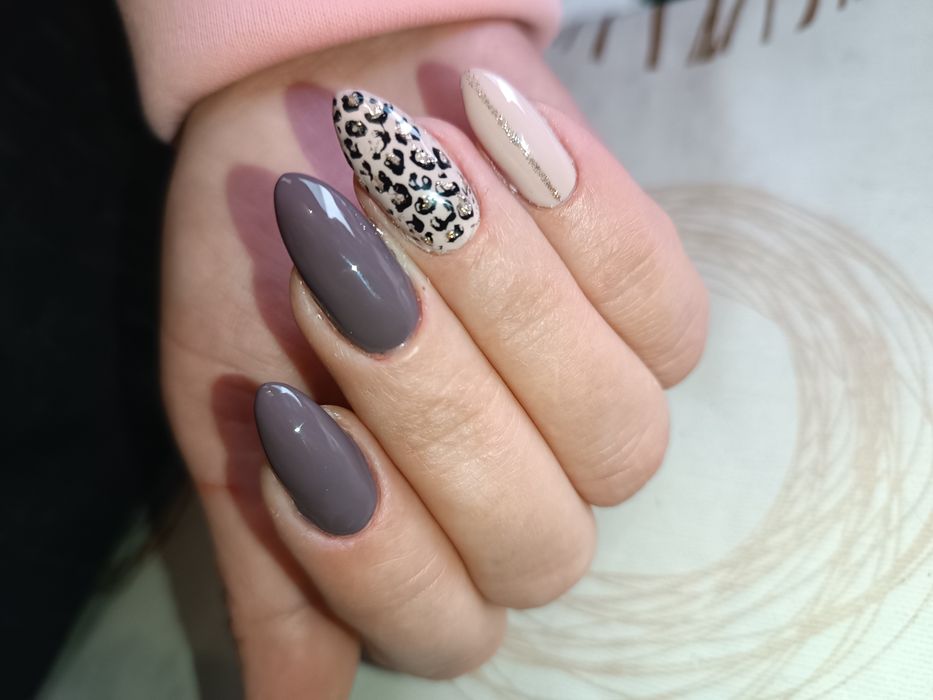 Манікюр,педикюр 500грн.Працюю навіть без світла