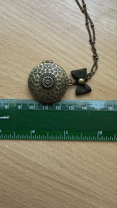 Старовинний підвіс