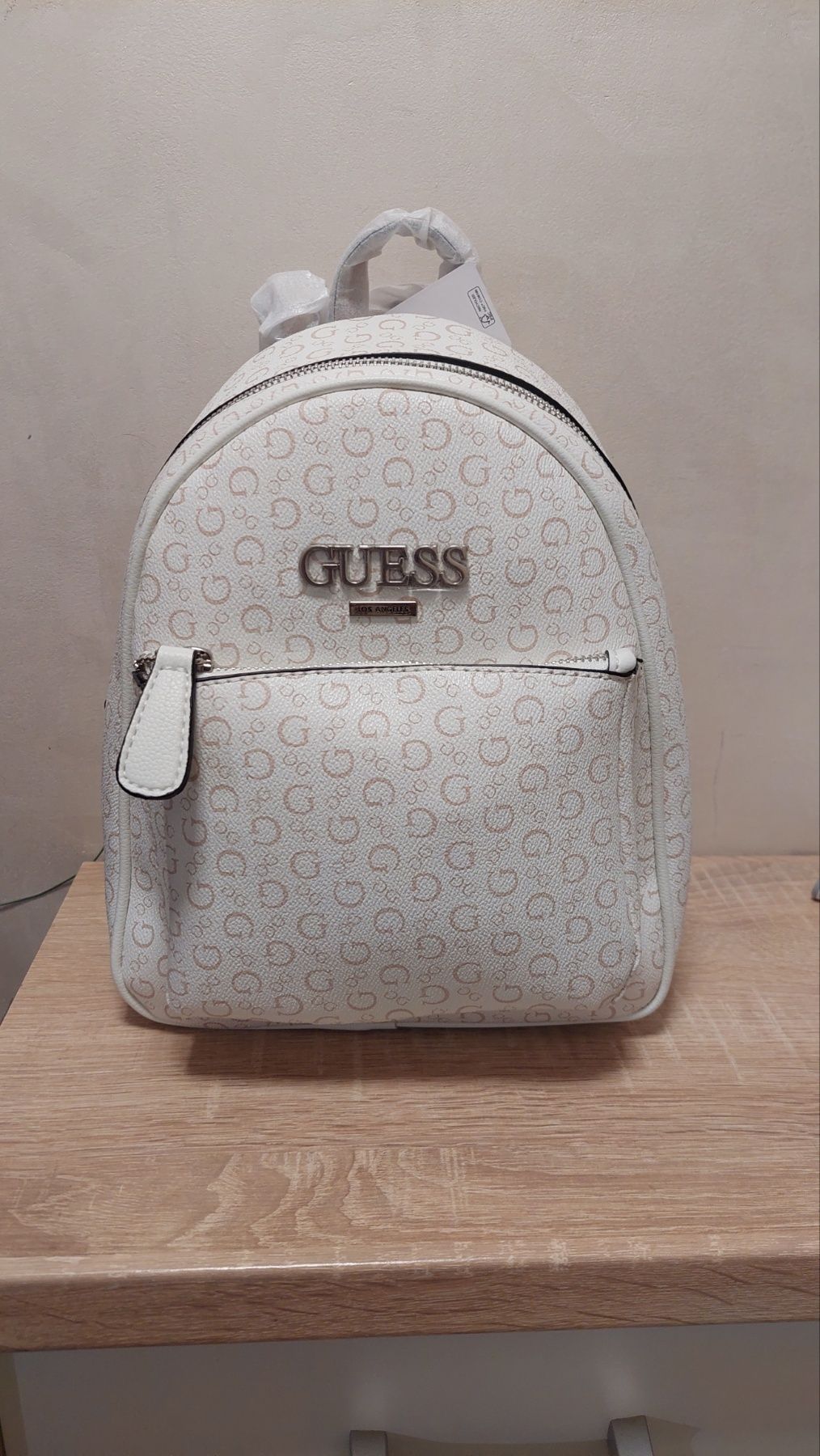 Стильный оригинальный рюкзак Guess оригинал